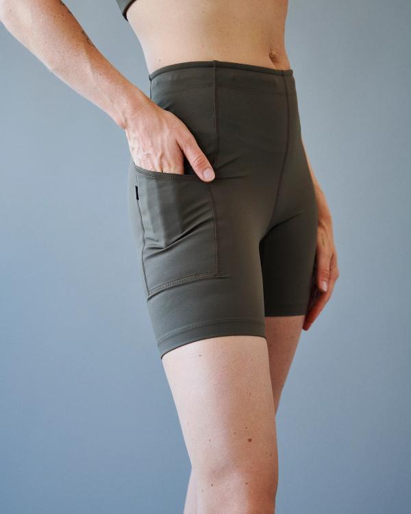 Pas Normal Studios Women's Balance Short Tights