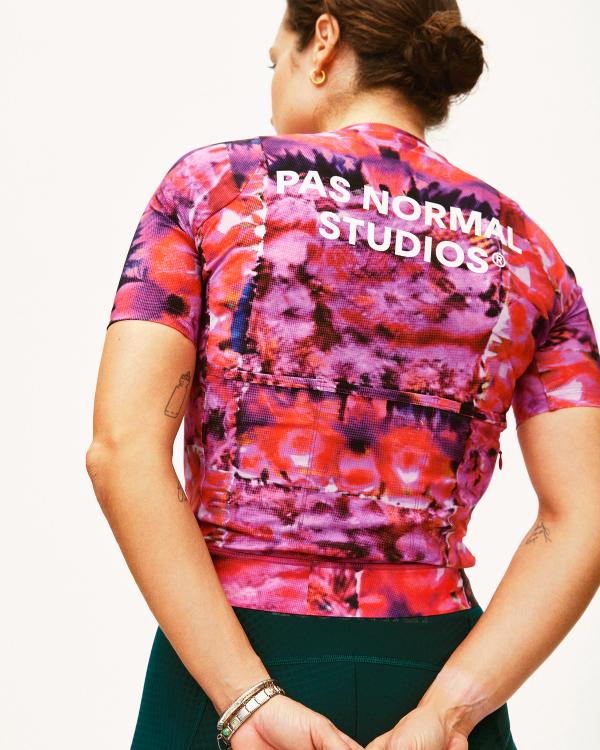 Pas Normal Studios Women's Essential Jersey