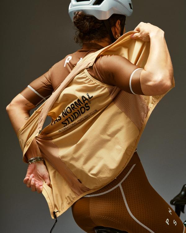 Pas Normal Studios Women's Mechanism Stow Away Gilet