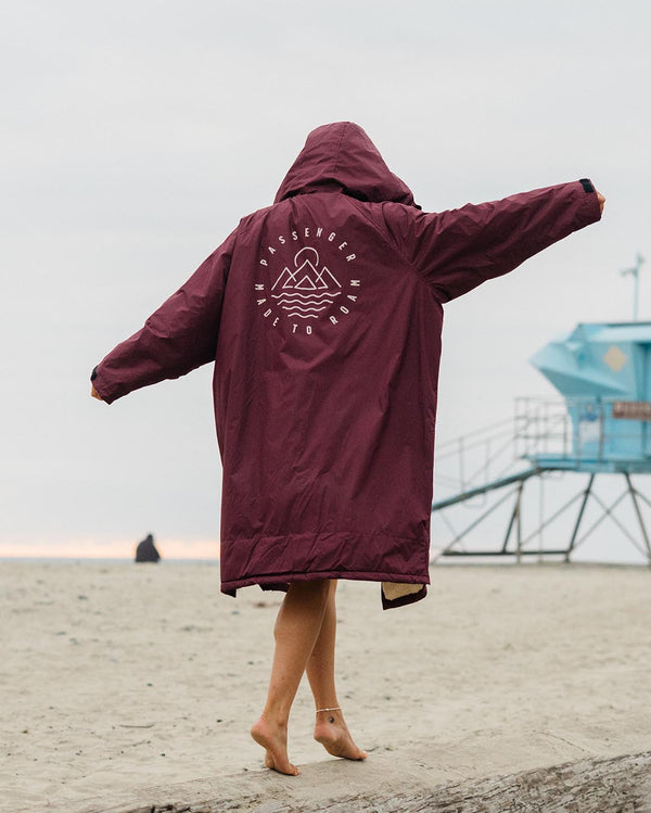 passenger Escapism Recycled Sherpa Lined Changing Robe