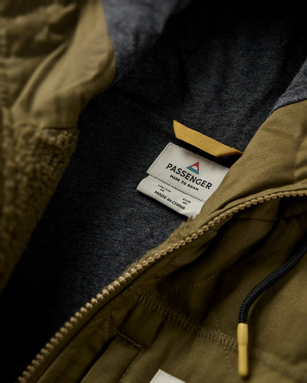 Passenger Men's Adventure Recycled Deep-Pile Sherpa Fleece