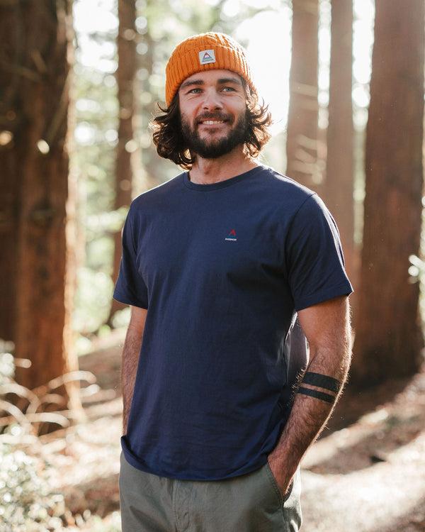 Passenger Men's Classic Logo Organic Cotton T-Shirt