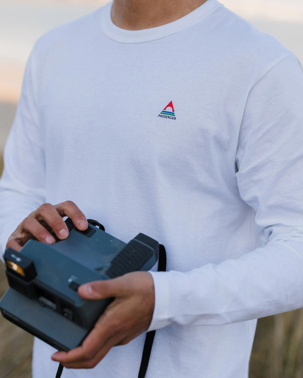 Passenger Men's Classic Logo Recycled Cotton LS T-Shirt