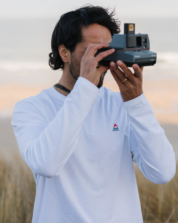 Passenger Men's Classic Logo Recycled Cotton LS T-Shirt