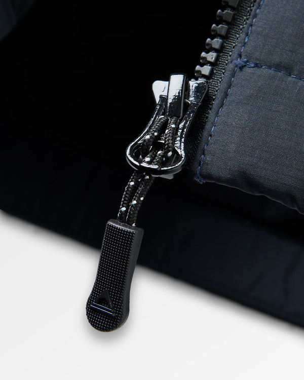 Passenger Men's Daybreak Lightweight Recycled Thermore® Hoodless Jacket