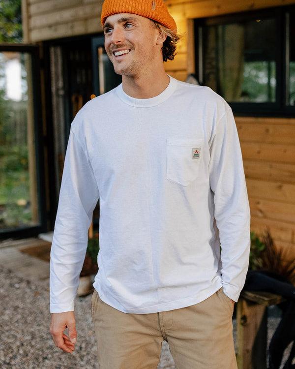 passenger Men's Heritage Organic Relaxed Fit LS T-Shirt