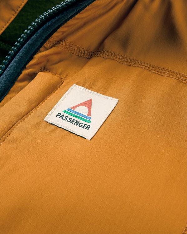 Passenger Men's Offgrid Recycled Sherpa Fleece Vest