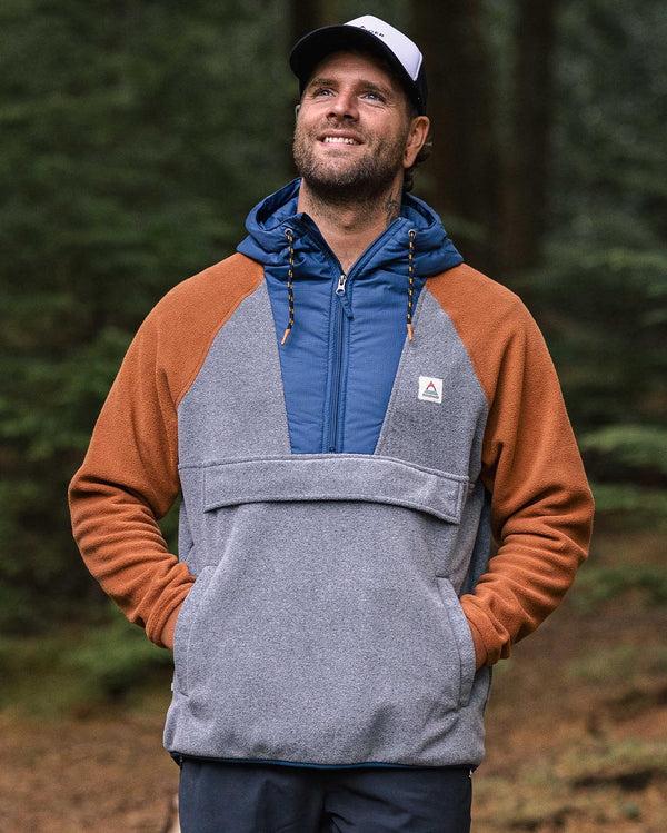 Passenger Men's Woodland Hooded 1/2 Zip Recycled Polar Fleece