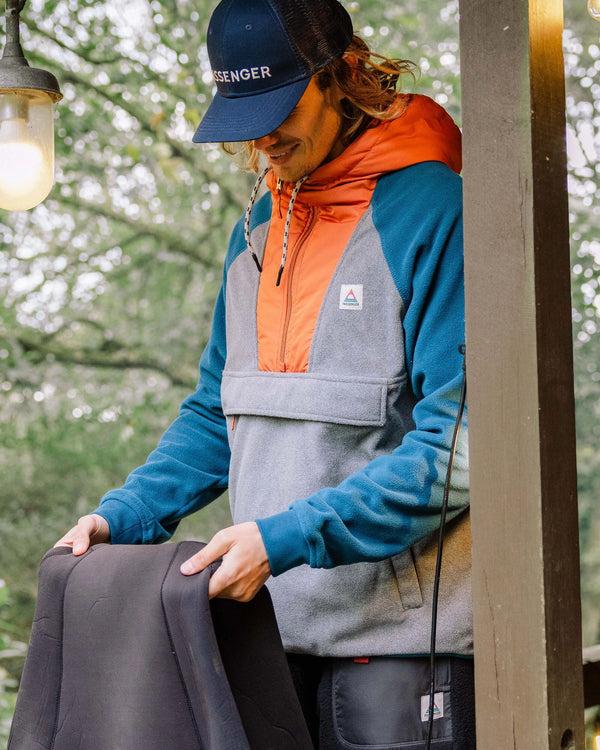 Passenger Men's Woodland Hooded 1/2 Zip Recycled Polar Fleece