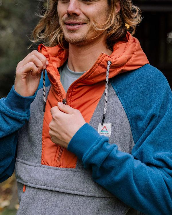Passenger Men's Woodland Hooded 1/2 Zip Recycled Polar Fleece