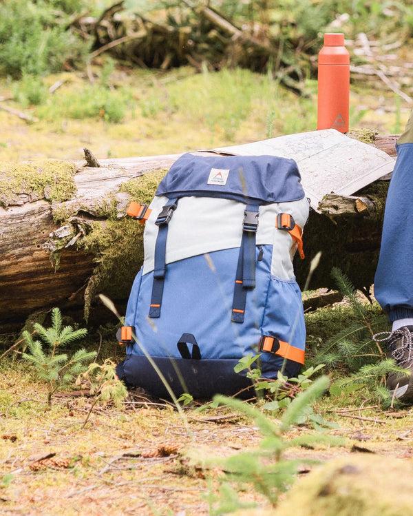 Passenger Boondocker Recycled 26L Backpack