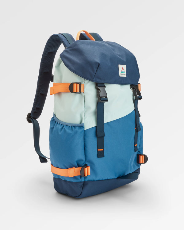 Passenger Boondocker Recycled 26L Backpack