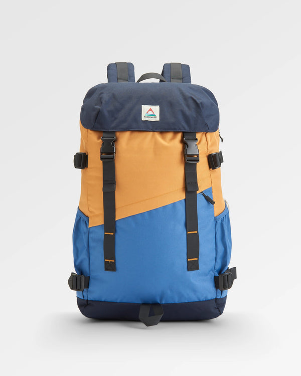 passenger Boondocker Recycled 26L Backpack