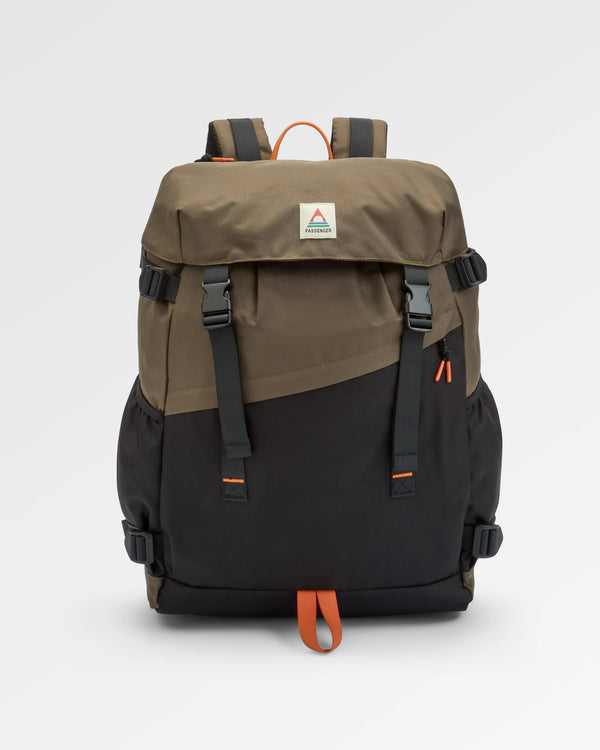 passenger Boondocker Recycled 32L Backpack
