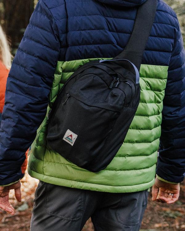 Passenger Boondocker Recycled Sling 8L