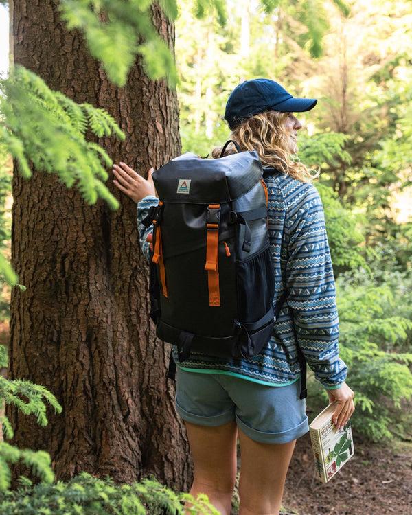 Passenger Boondocker Tide Recycled 26L Backpack