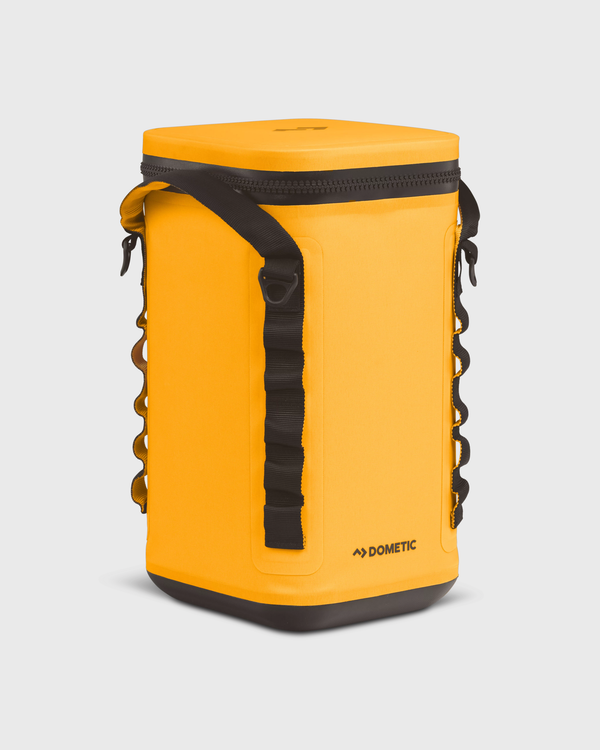 passenger Dometic PSC9 Cooler Bag