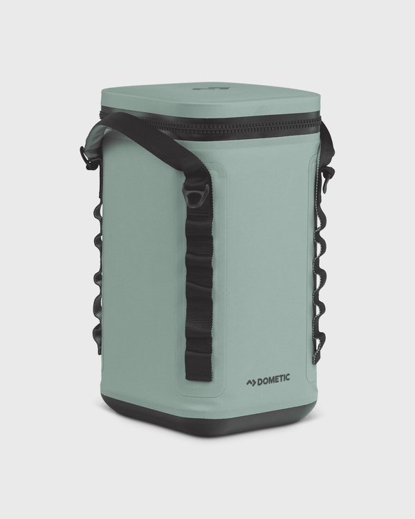 passenger Dometic PSC9 Cooler Bag