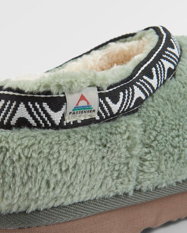 Passenger Ember Sherpa Fleece Slipper
