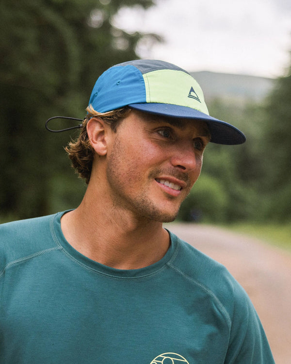 Passenger Emerge 5 Panel Trail Cap