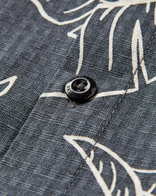 Passenger Men's Chill Textured Short Sleeve Shirt