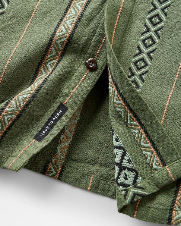 Passenger Men's Chill Textured Short Sleeve Shirt