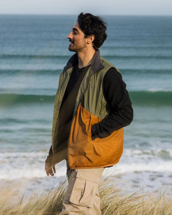 Passenger Men's Dusk Recycled Insulated Gilet