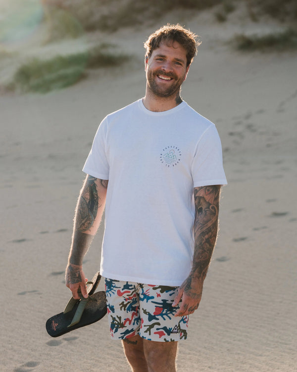 Passenger Men's Escapism Recycled Cotton T-Shirt