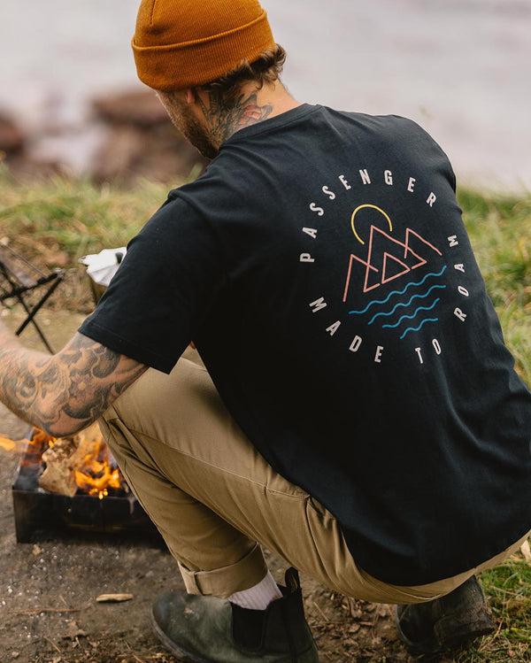 passenger Men's Escapism Recycled Cotton T-Shirt