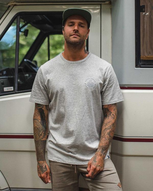 Passenger Men's Escapism Recycled Cotton T-Shirt