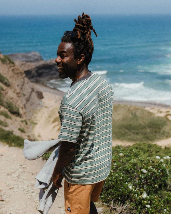 Passenger Men's Retro Relaxed Fit T-Shirt