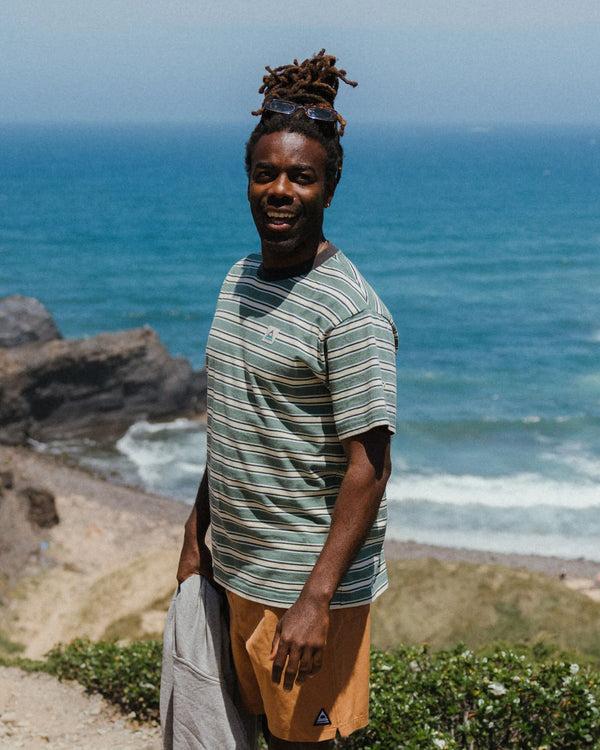 passenger Men's Retro Relaxed Fit T-Shirt