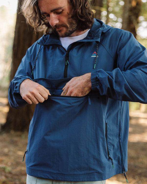 Passenger Men's Seek Out Water Resistant Anorak