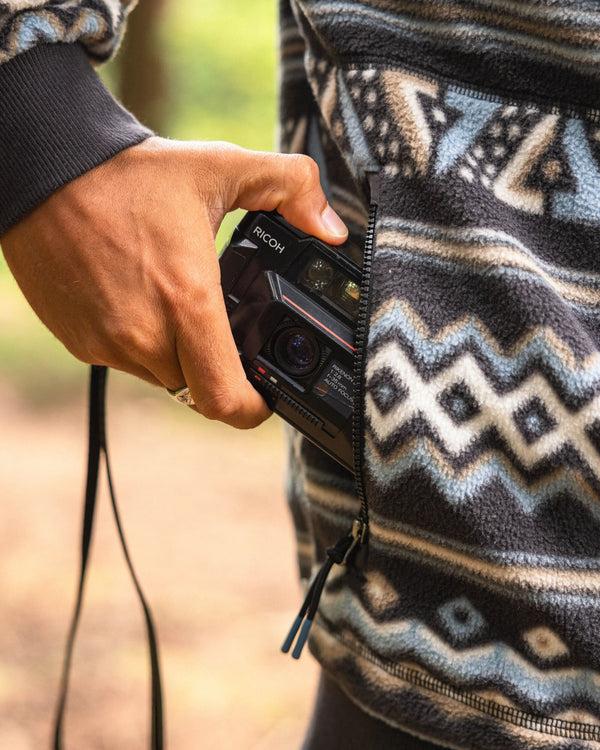 Passenger Men's Take It Easy Polar Fleece