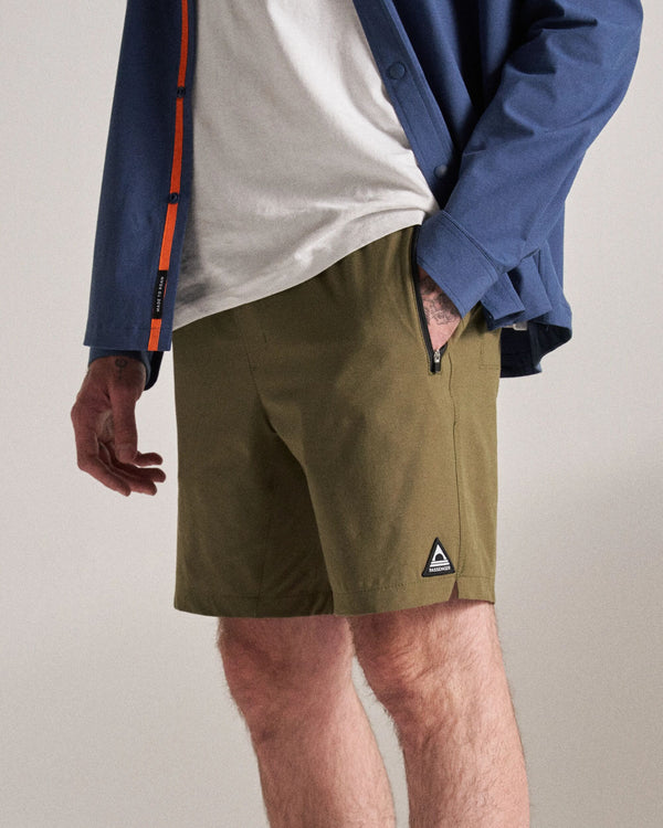 Passenger Men's Traveller All Purpose Short