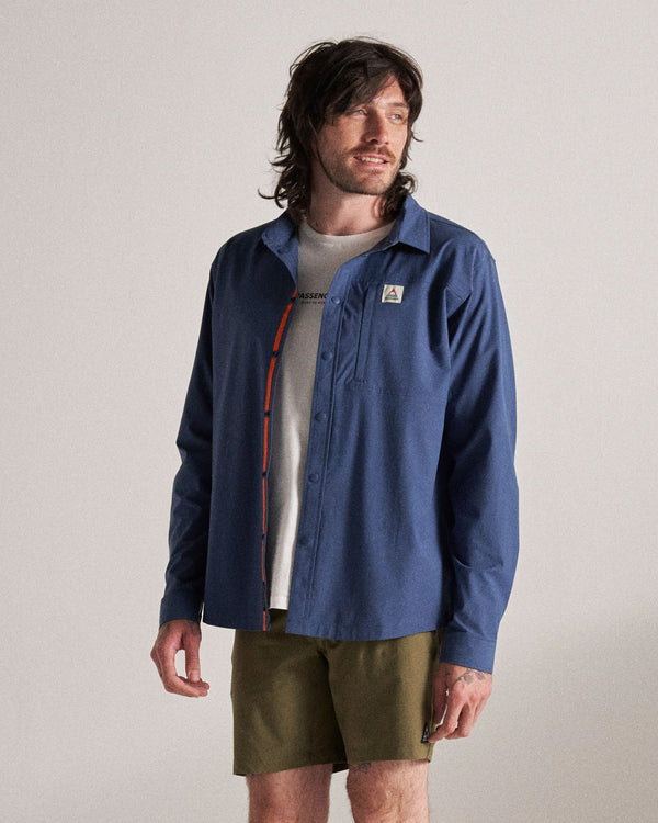 passenger Men's Traveller Stretch Shirt