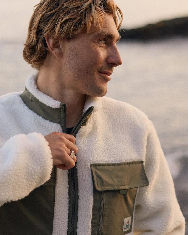 Passenger Men's Valiant Deep Pile Fleece