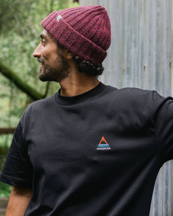 Passenger Men's Vita Organic Relaxed Fit T-Shirt