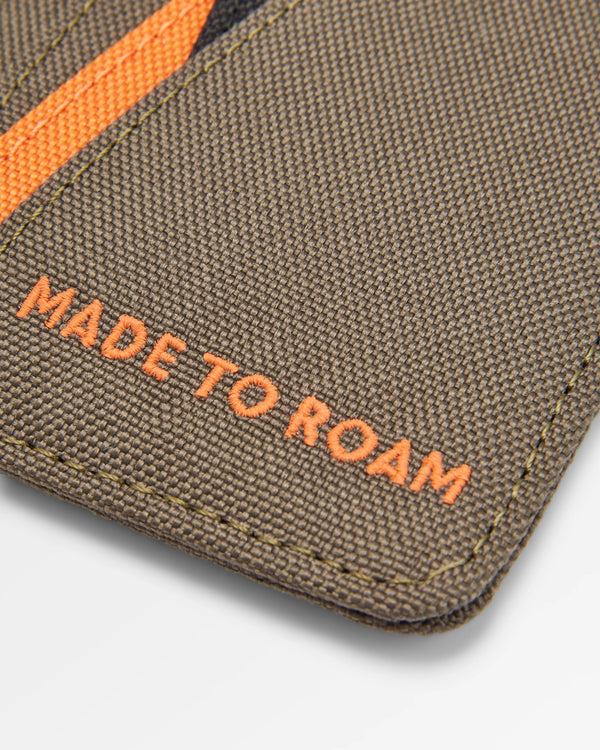 Passenger Mountain Recycled Card Holder