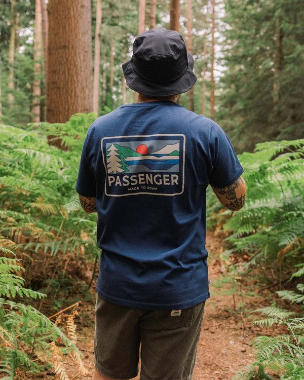 passenger Roamer Men's Recycled Cotton T-Shirt