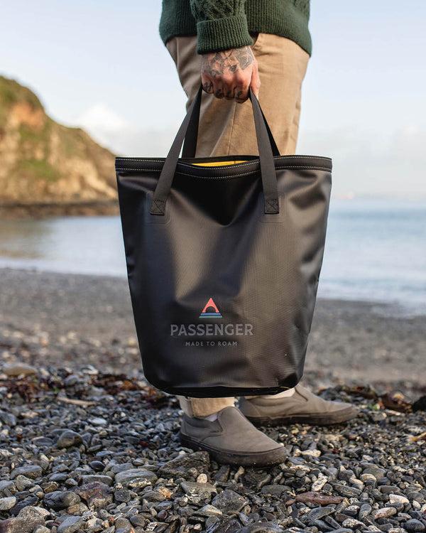 Passenger Tide Recycled 20L Bucket Bag