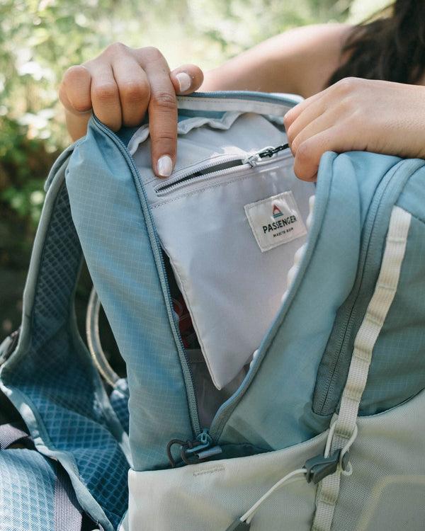 Passenger Trail Recycled 15L Hydration Pack