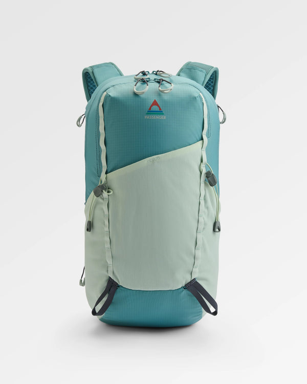 Passenger Trail Recycled 15L Hydration Pack