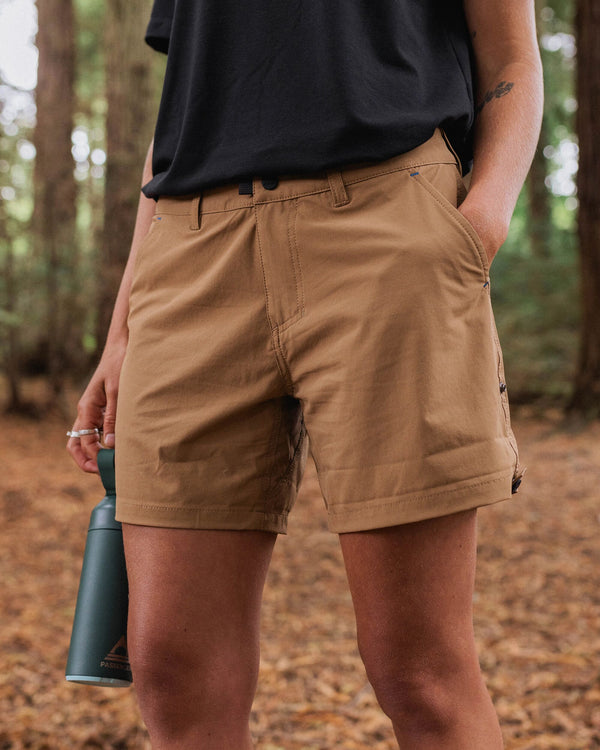 Passenger Women's 365 Trail Roll Up Short