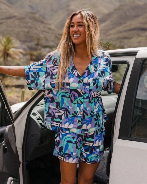 passenger Women's Arden Linen Short Sleeve Shirt