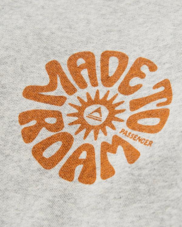 Passenger Women's Fade Organic Cotton Sweatshirt