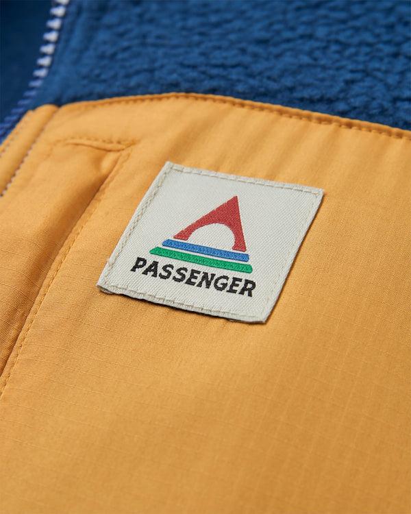 Passenger Women's Fairbanks Recycled Sherpa Gilet