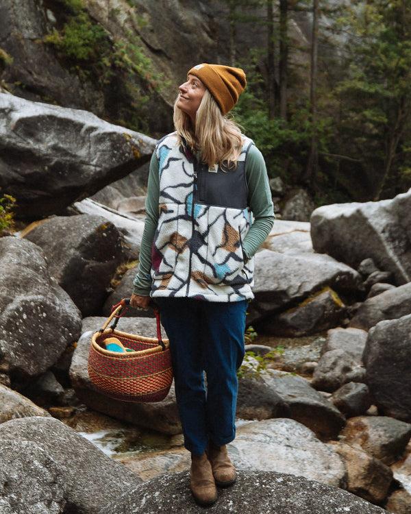 passenger Women's Fairbanks Recycled Sherpa Gilet