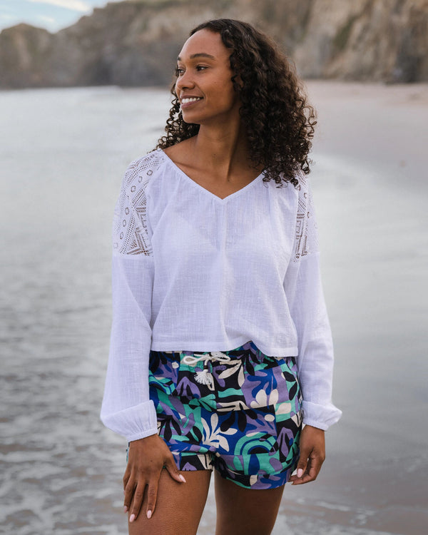 Passenger Women's Flurry LS Woven Top