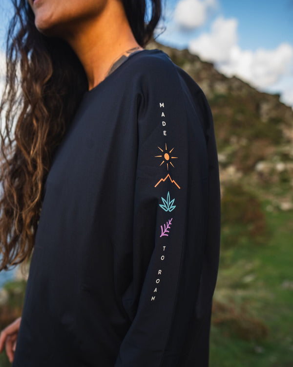 Passenger Women's Hatha Recycled Active Top